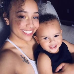 Meet your Posher, Cora